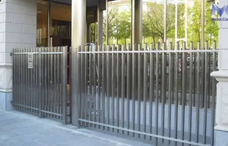 cancello-metallico-acciaio-inox-e1564601283628