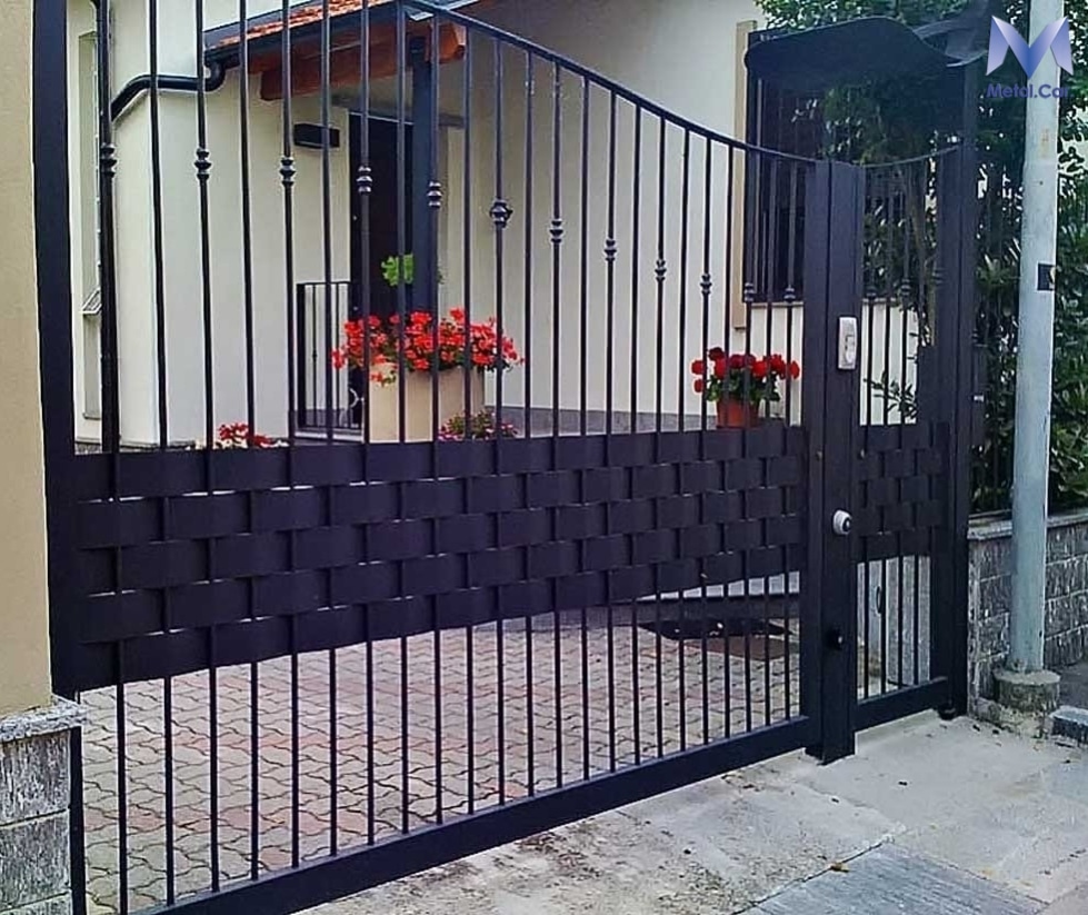 cancello-metallo-verniciato-e1564601367374