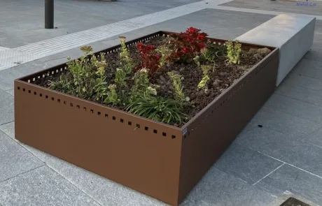 fioriera-cemento-metallo-1030×773-1